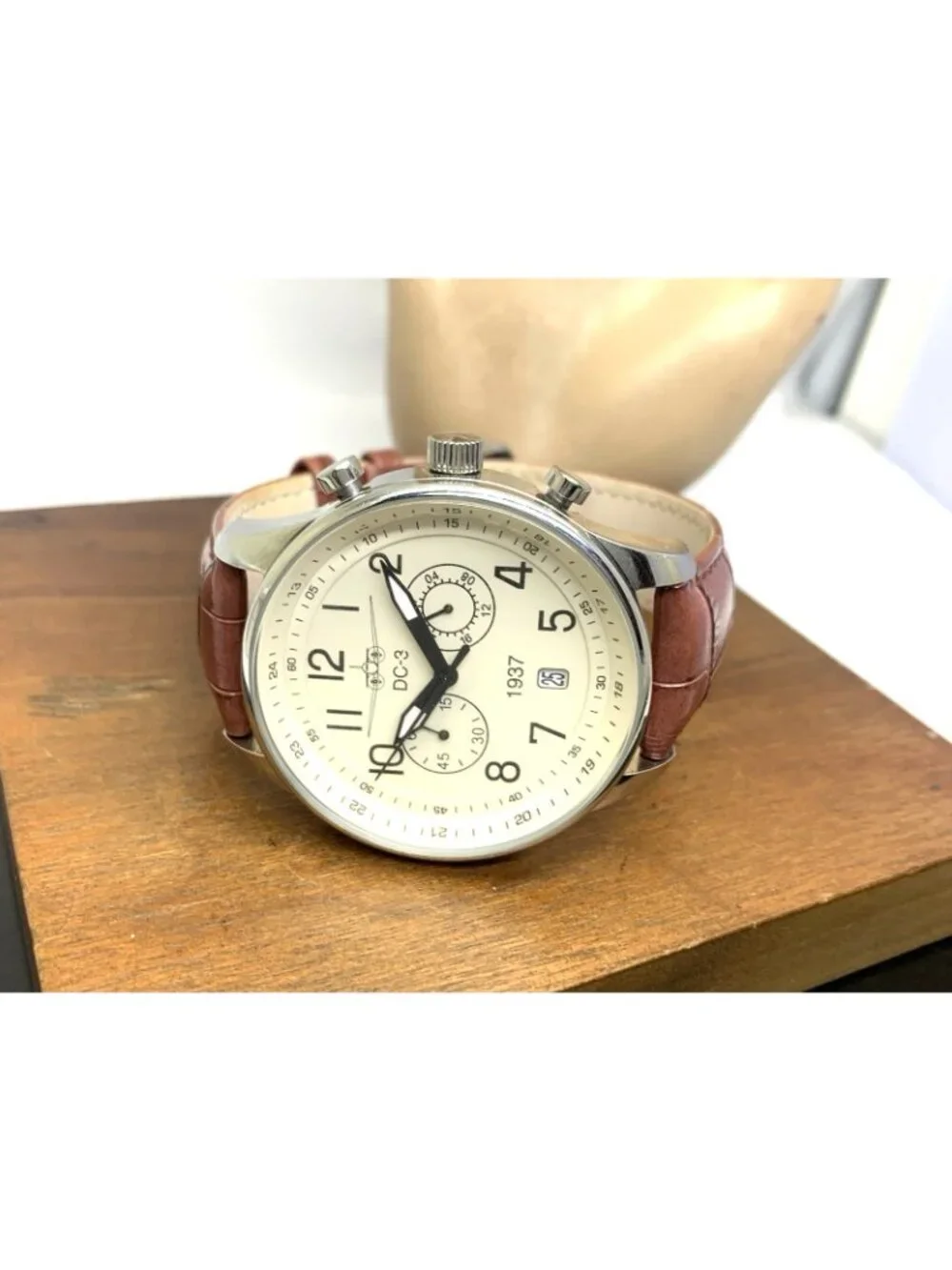 DC-3 Men's Watch 1499 Aviator Quartz Chronograph Brown Leather Strap 45mm